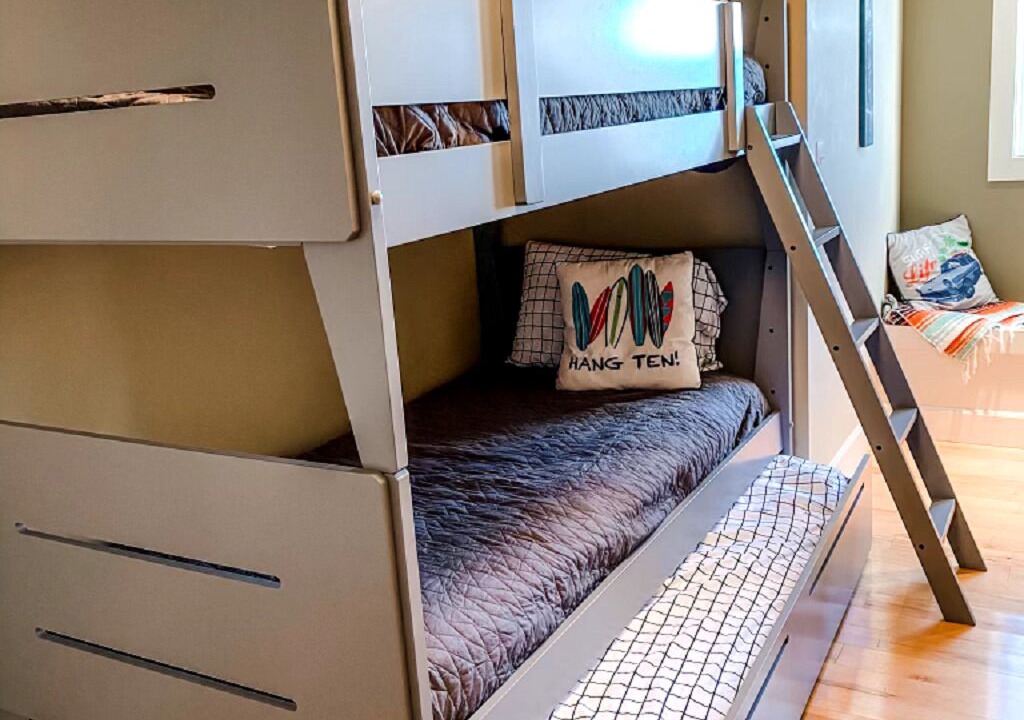 Photo of Bedroom in Oak Harbor