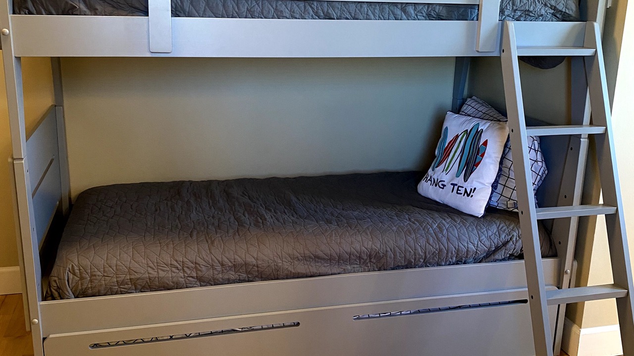 Photo of Bedroom in Oak Harbor