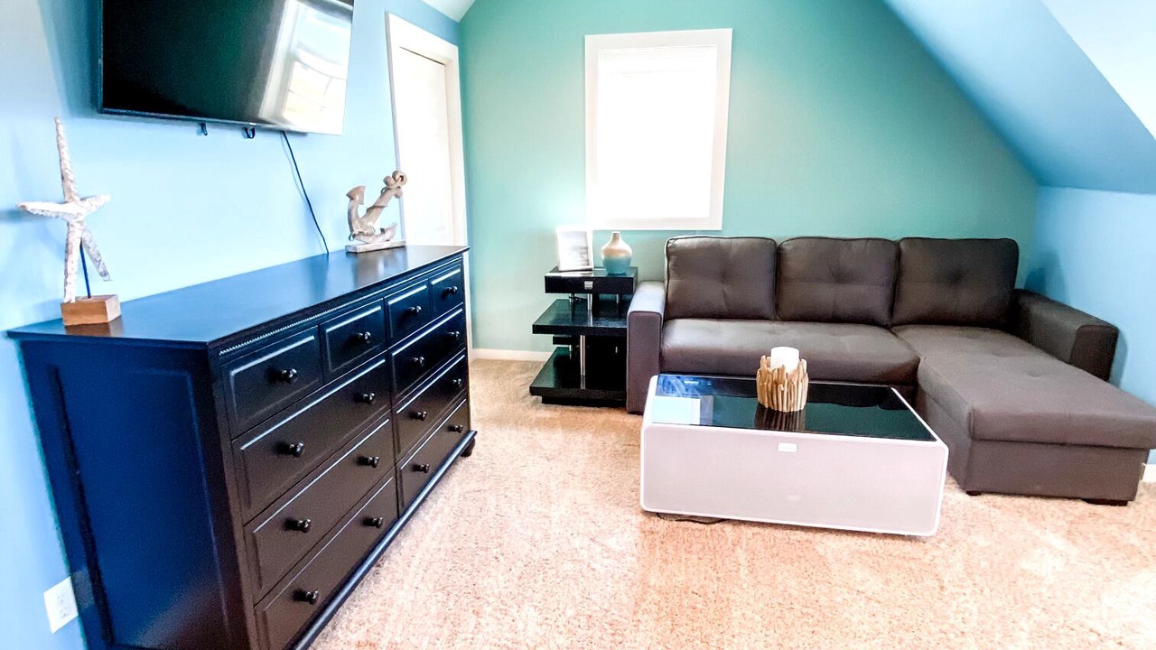 Photo of Livingroom in Oak Harbor