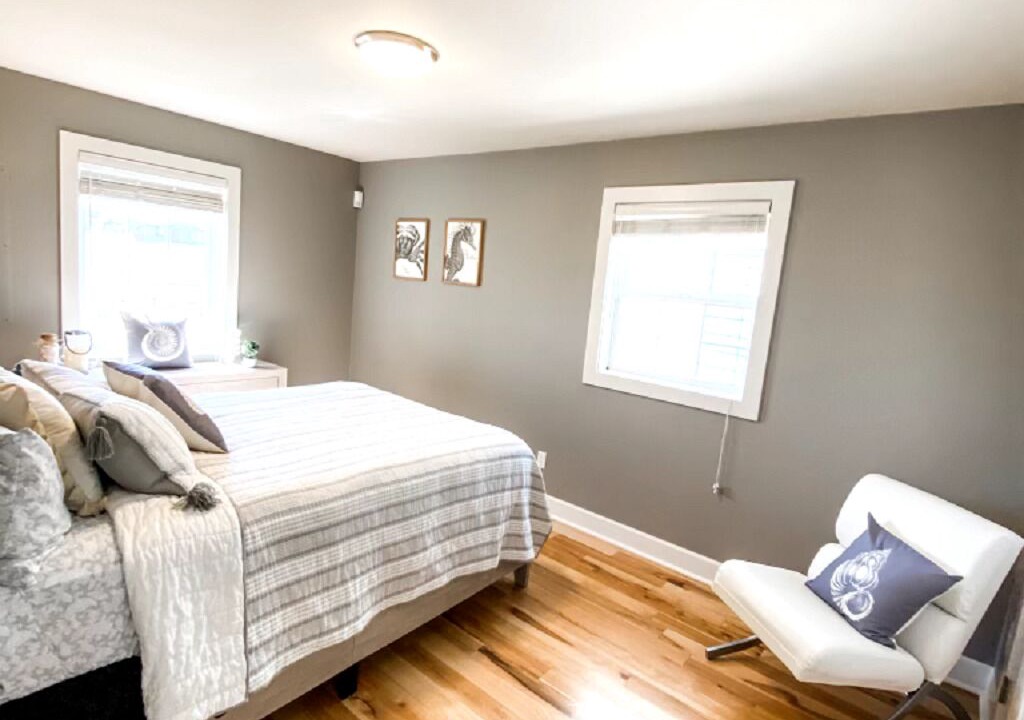 Photo of Bedroom in Oak Harbor