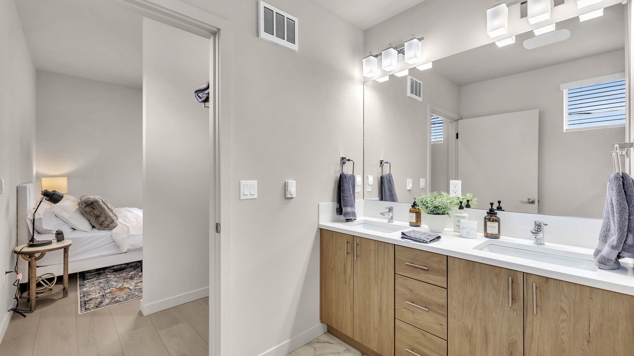 Photo of Bathroom in West Hazel Dell