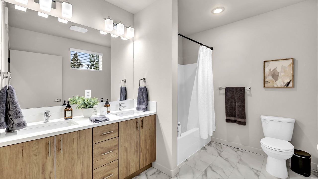 Photo of Bathroom in West Hazel Dell