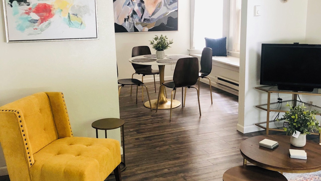 Photo of Livingroom in Hilltop