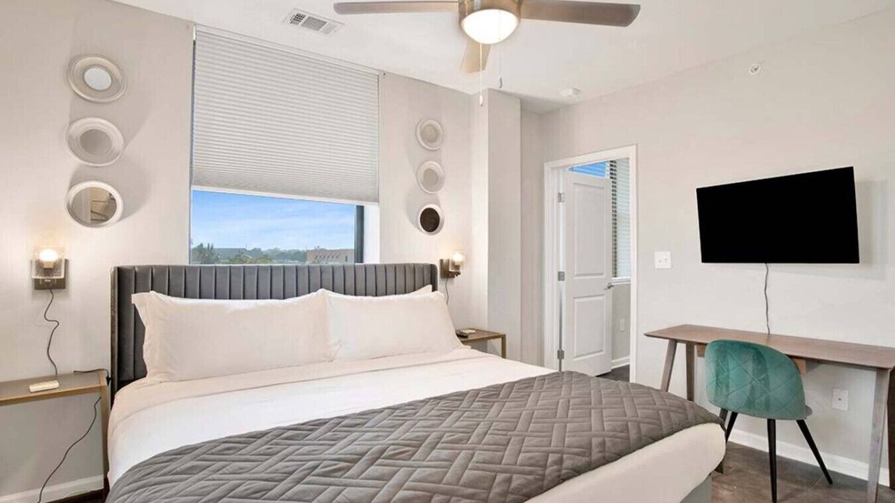 Photo of Bedroom in Central Business District