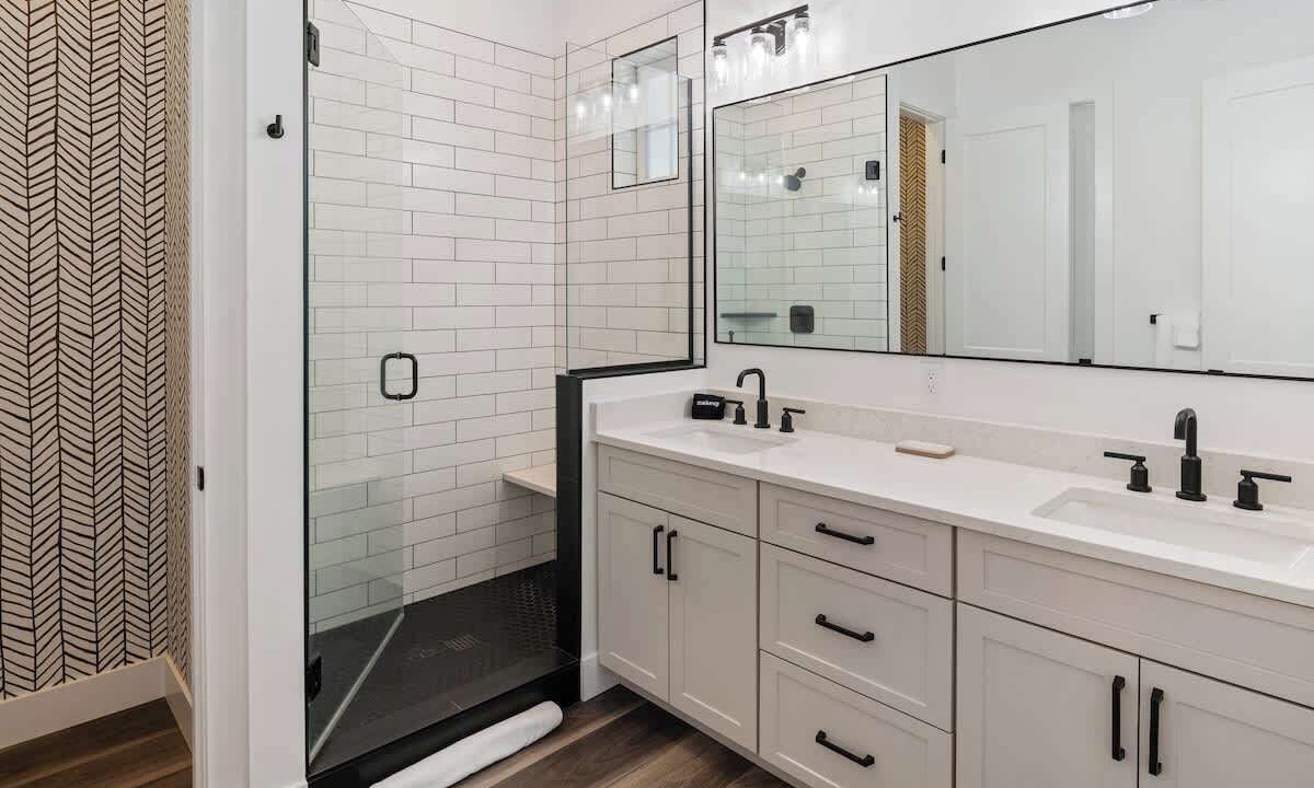 Photo of Bathroom in Sandpoint