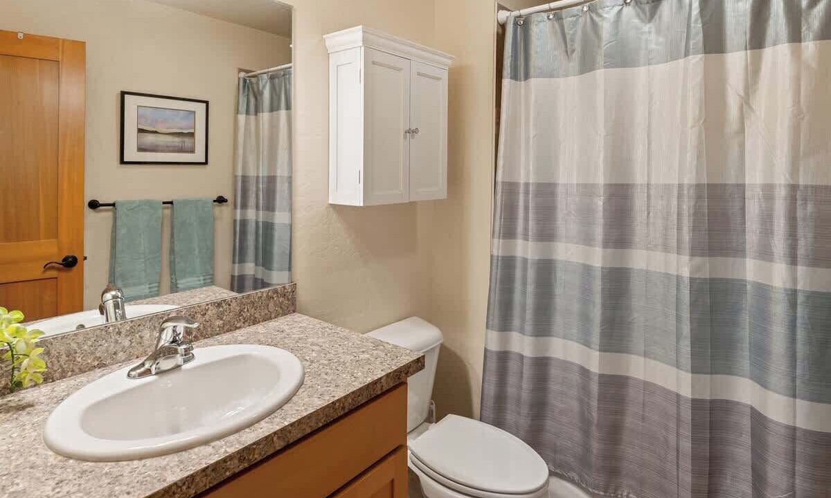 Photo of Bathroom in Dover Bay