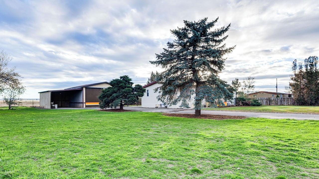 Photo of Outdoor in Castleford