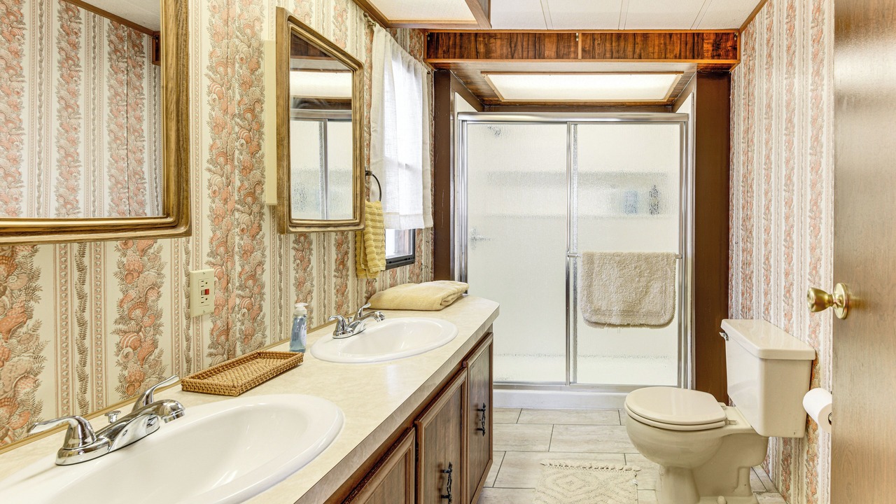Photo of Bathroom in Castleford