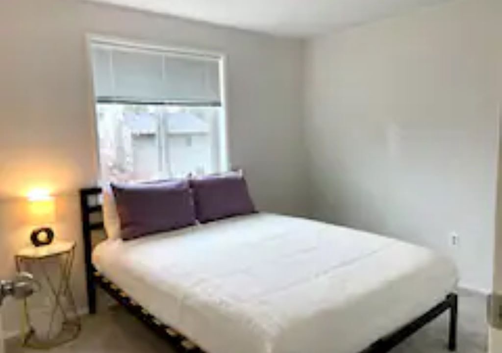 Photo of Bedroom in Picnic Point-North Lynnwood