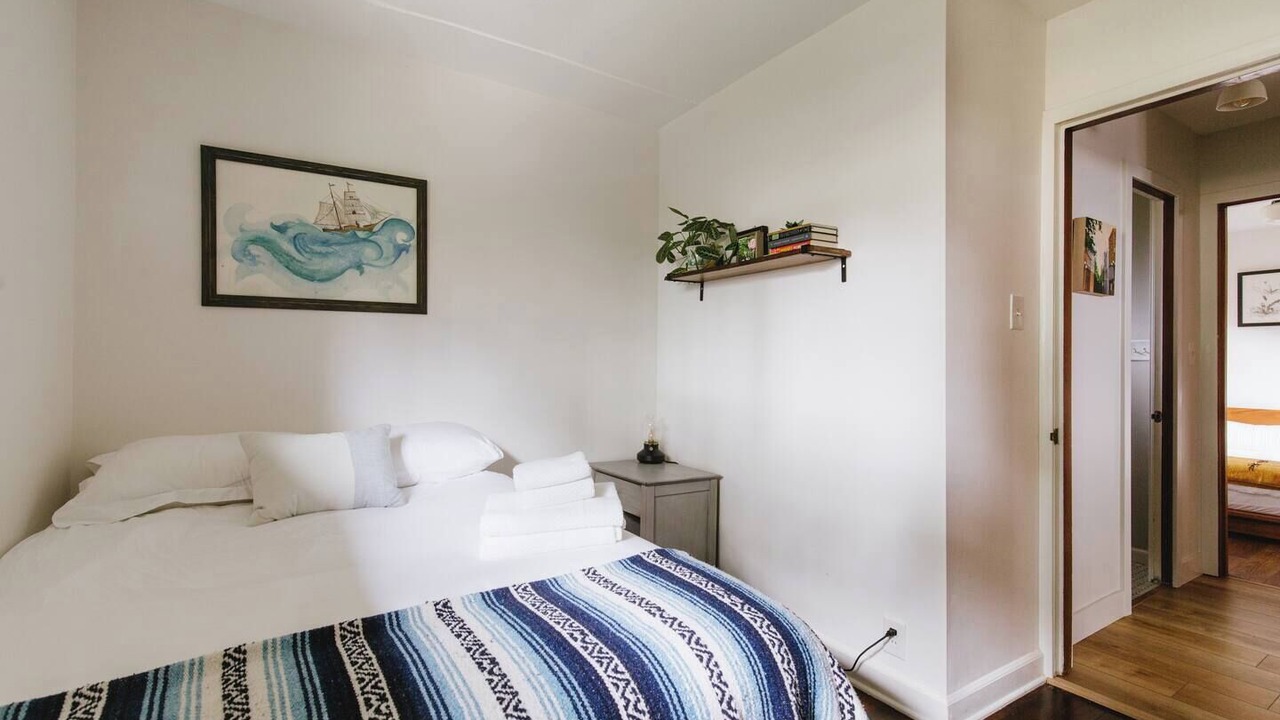 Photo of Bedroom in North End