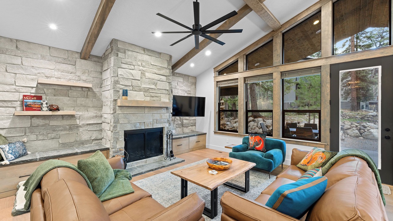 Photo of Livingroom in McCall