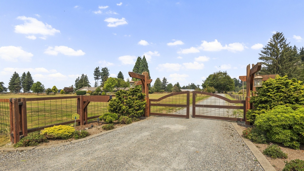 Photo of Others in Enumclaw