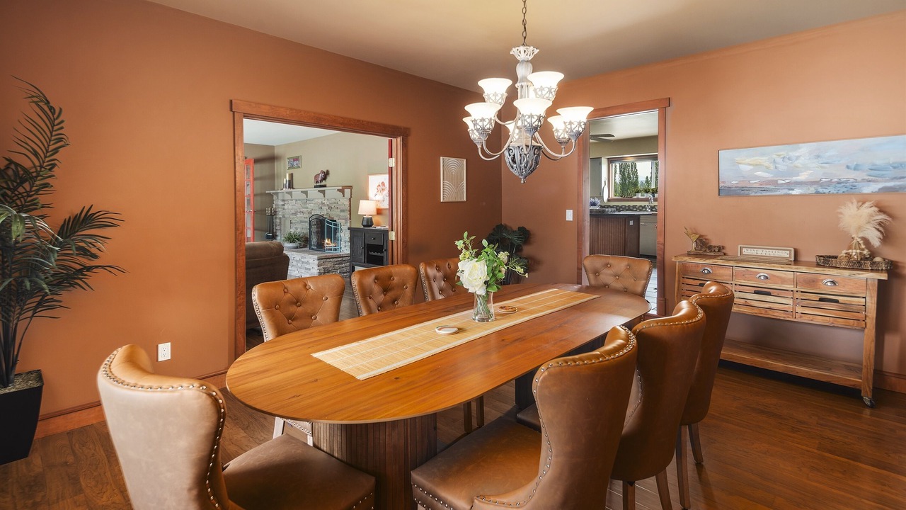 Photo of Livingroom in Enumclaw