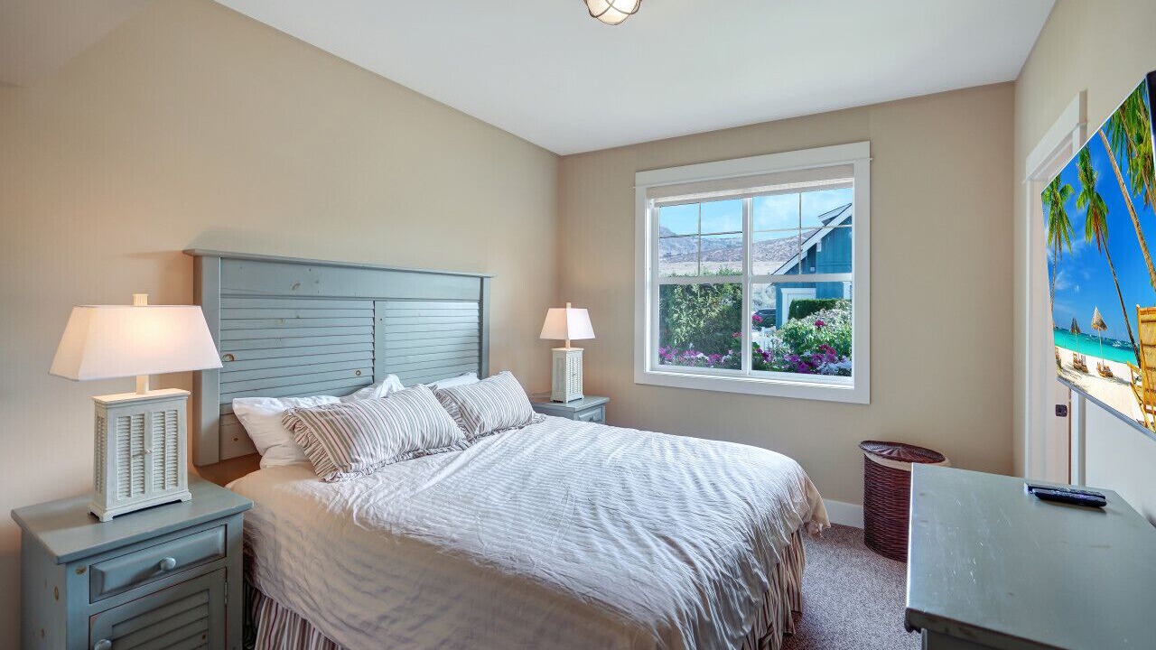 Photo of Bedroom in Oroville