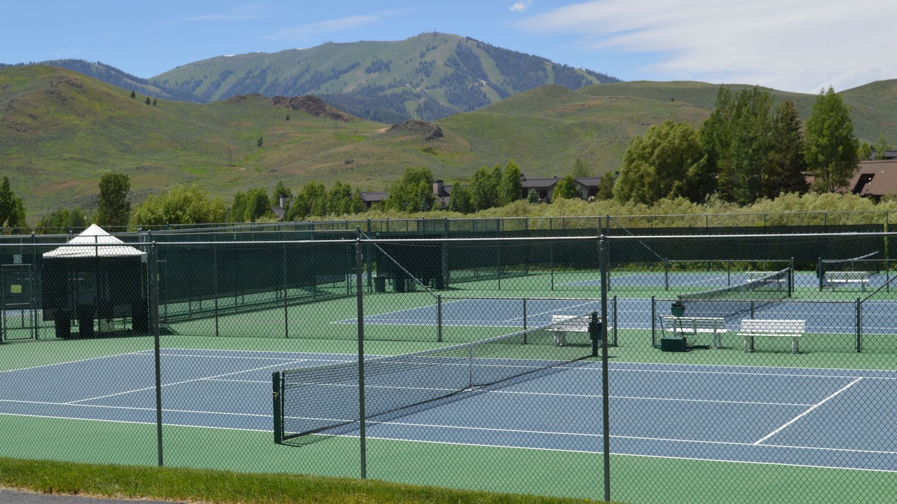 Photo of Outdoor in Elkhorn Village
