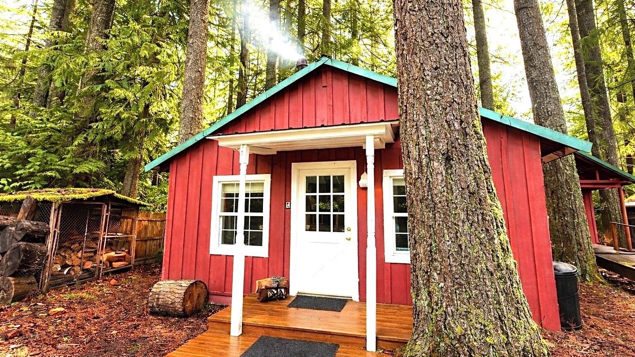 Photo of Outdoor in Rhododendron