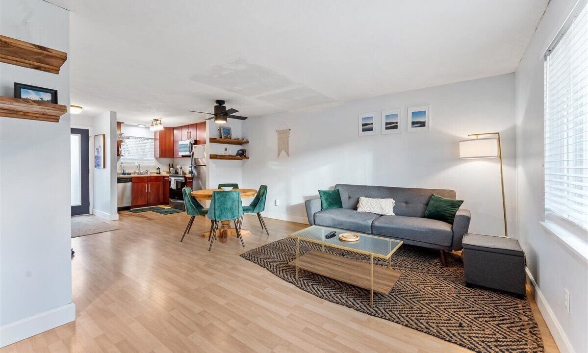 Photo of Livingroom in Hood River