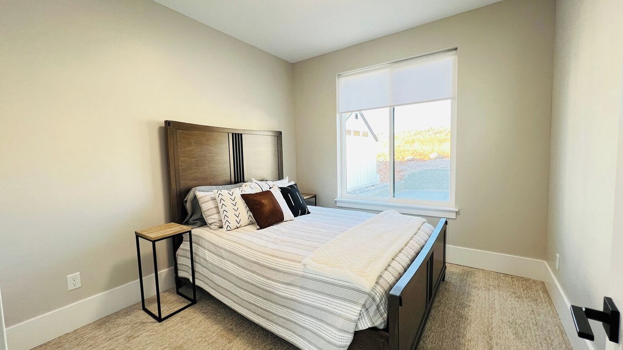 Photo of Bedroom in Sweetwater