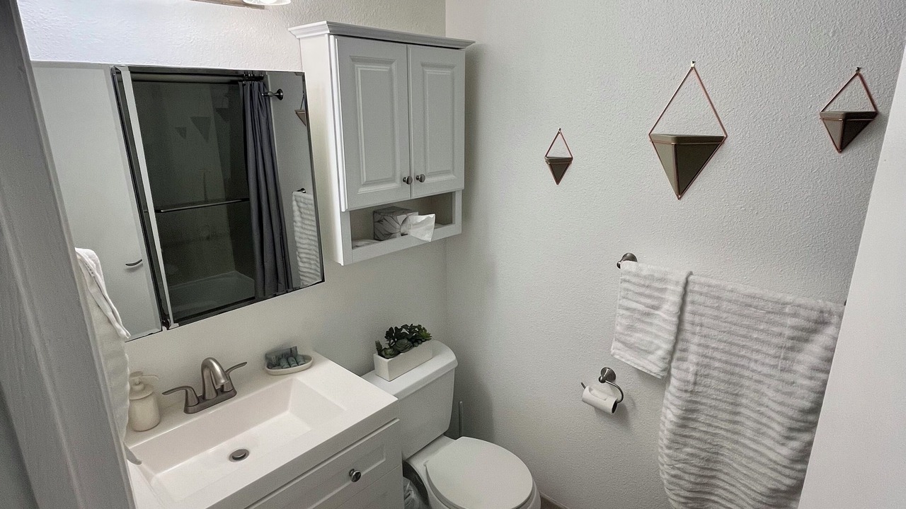 Photo of Bathroom in SeaTac
