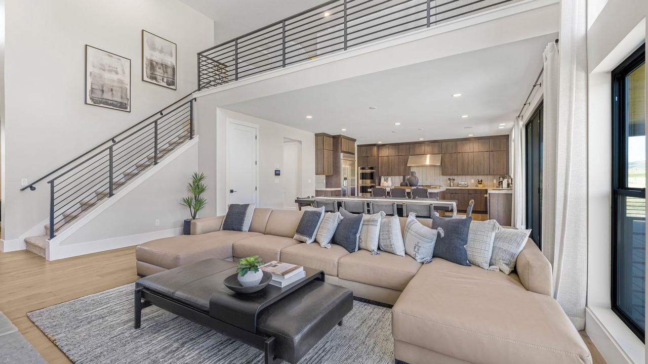 Photo of Livingroom in Victor