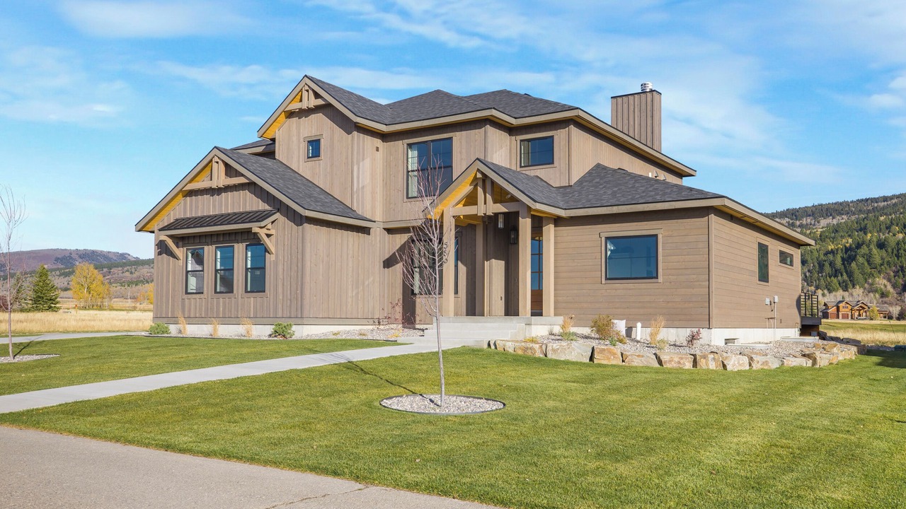 Photo of Outdoor in Victor