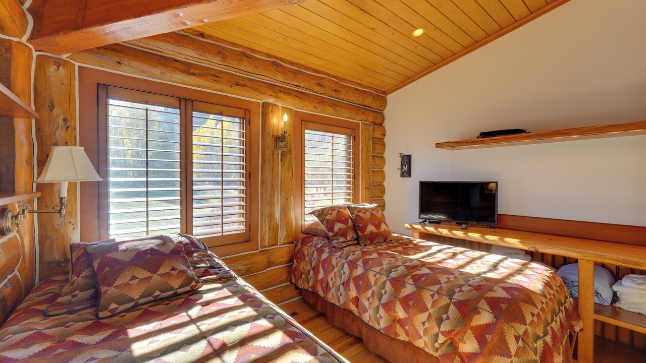Photo of Bedroom in Weyyakin Ranch