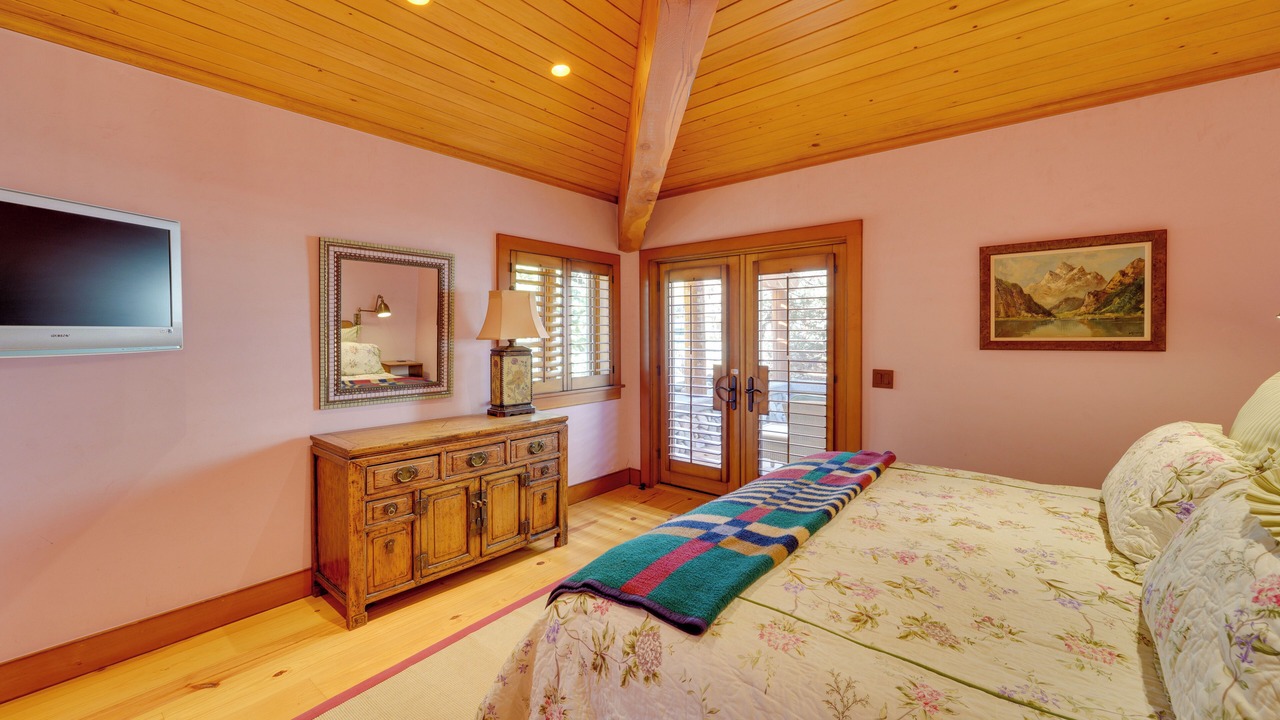 Photo of Bedroom in Weyyakin Ranch