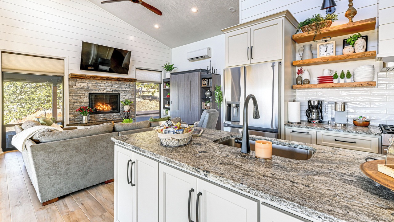 Photo of Kitchen in Roseburg