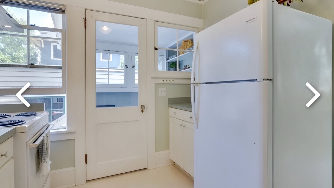 Photo of Kitchen in Hollywood District