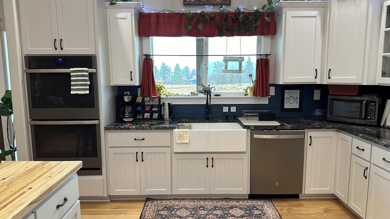 Photo of Kitchen in Chiloquin