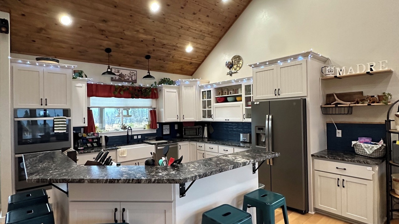 Photo of Kitchen in Chiloquin