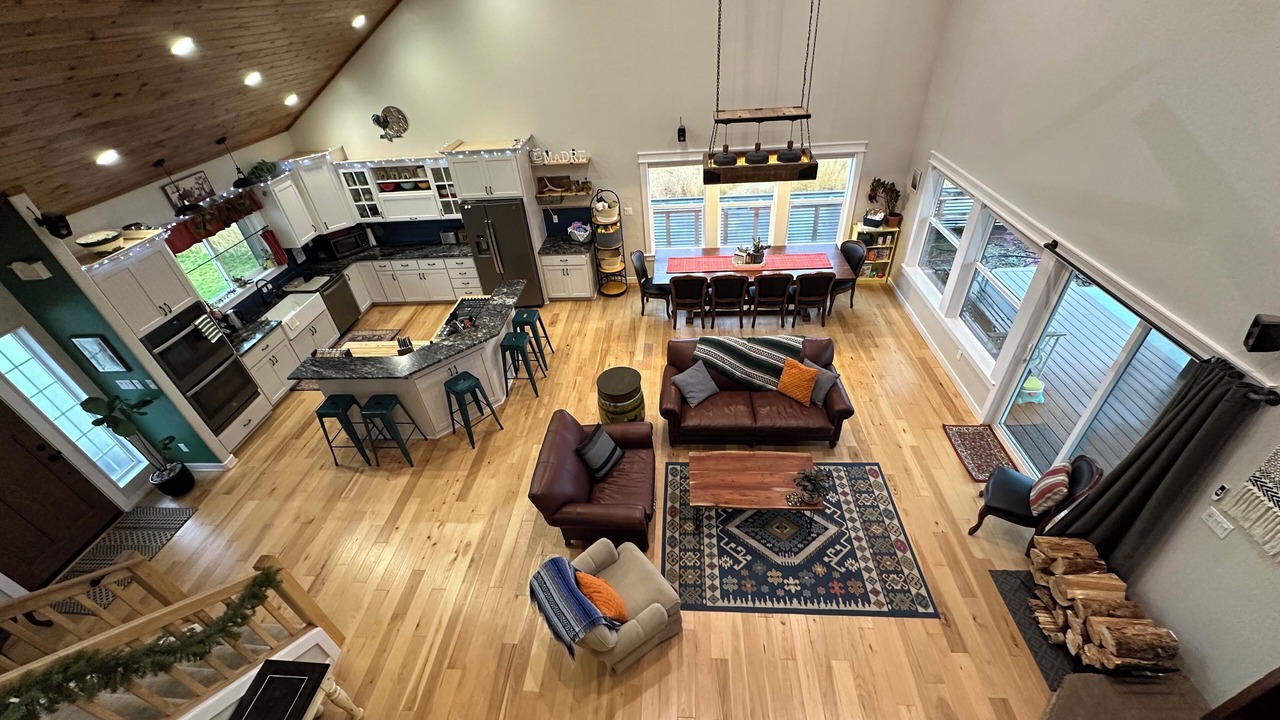 Photo of Livingroom in Chiloquin