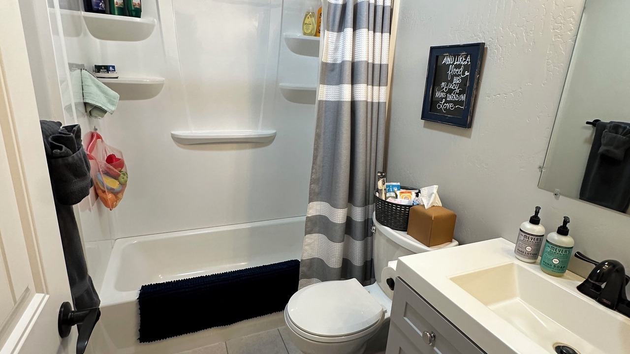 Photo of Bathroom in Chiloquin