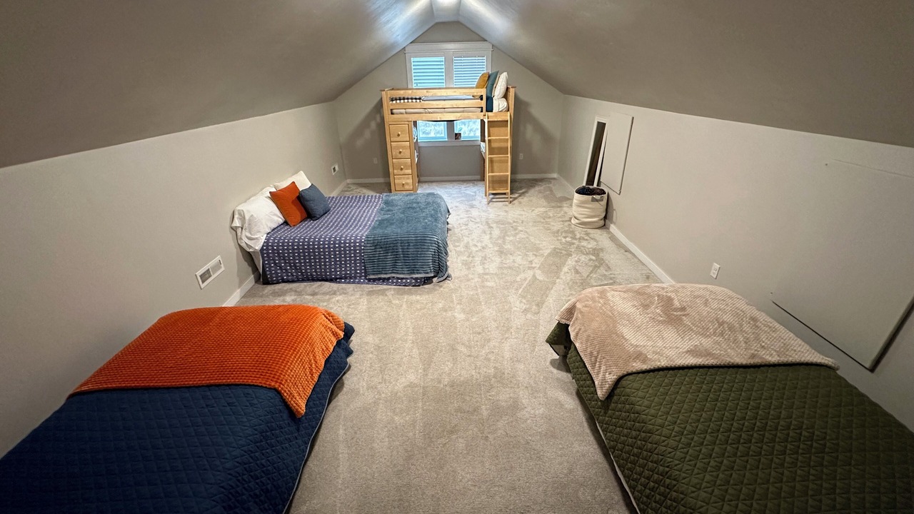 Photo of Bedroom in Chiloquin