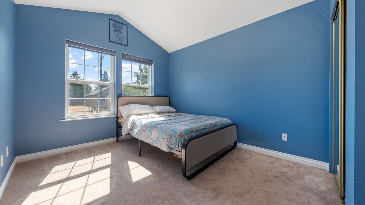 Photo of Bedroom in South Tacoma