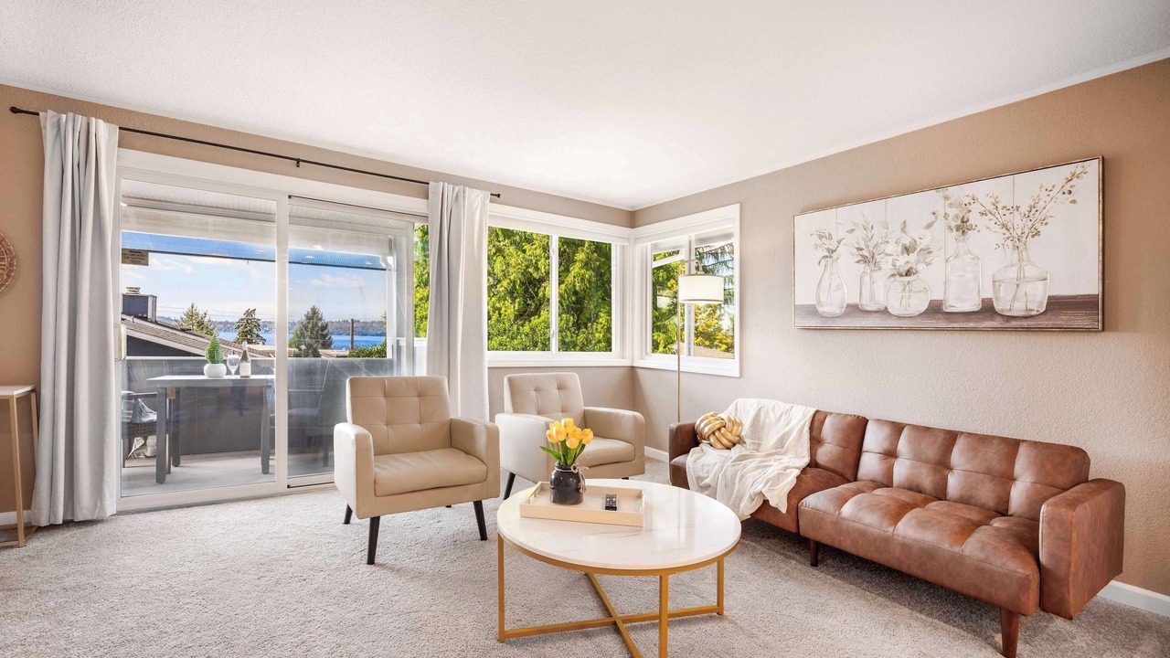 Photo of Bedroom in Moss Bay