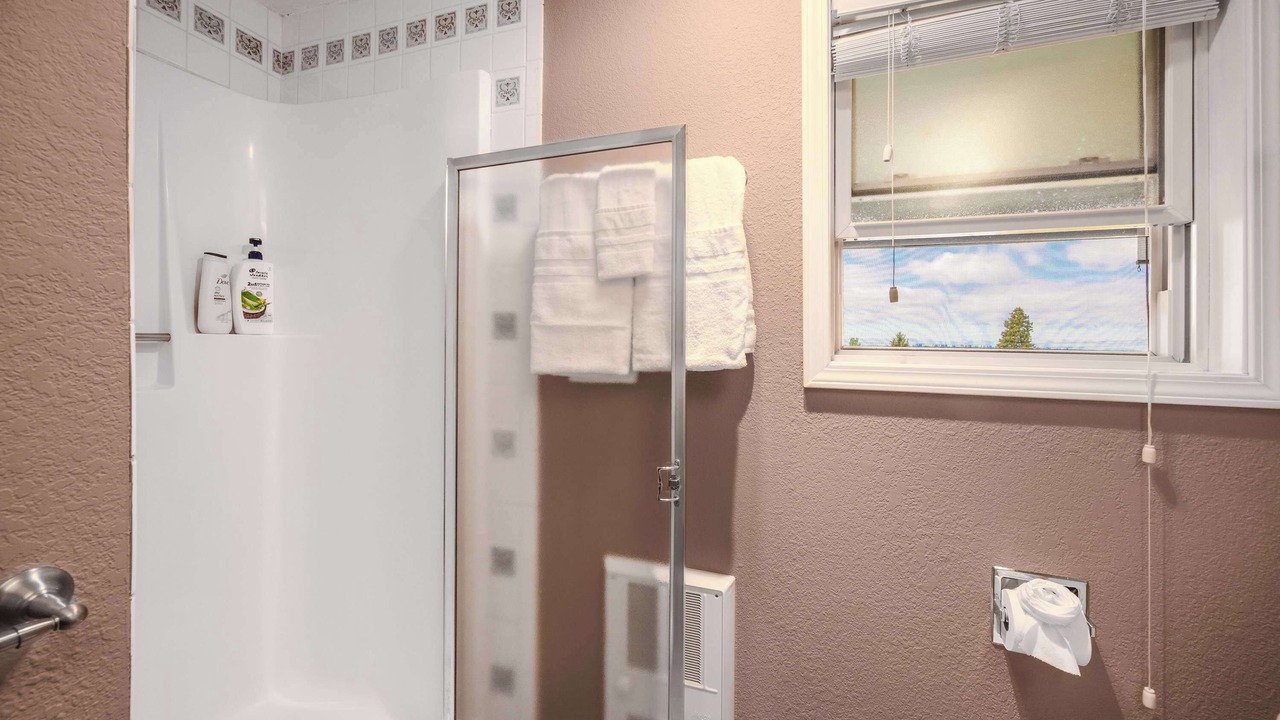 Photo of Bathroom in Moss Bay