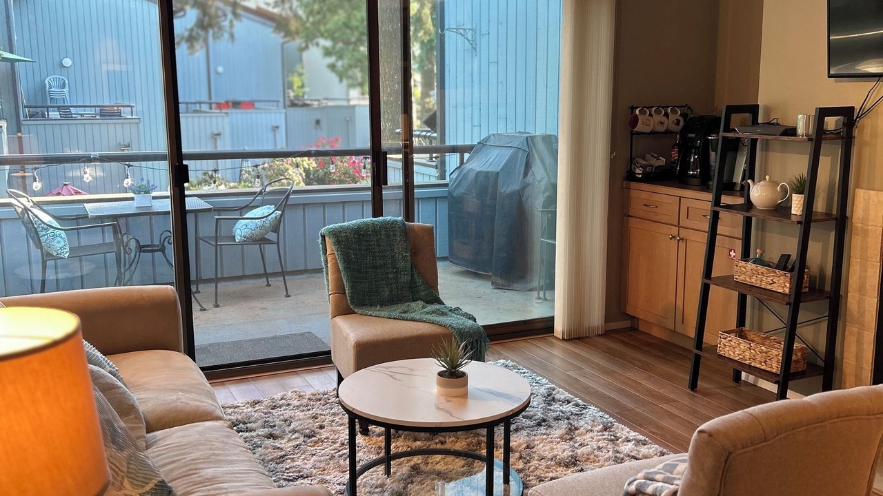 Photo of Livingroom in Birch Bay