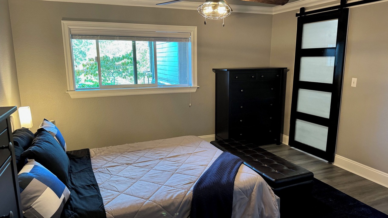 Photo of Bedroom in West End