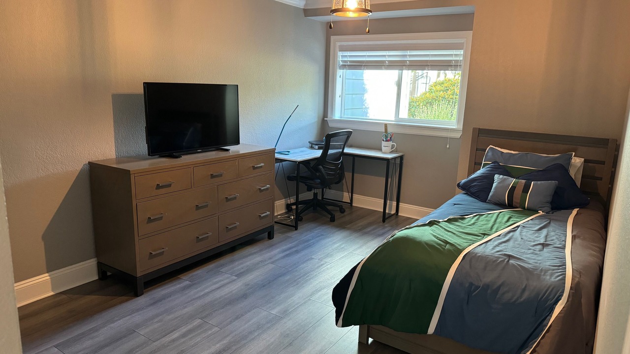 Photo of Bedroom in West End
