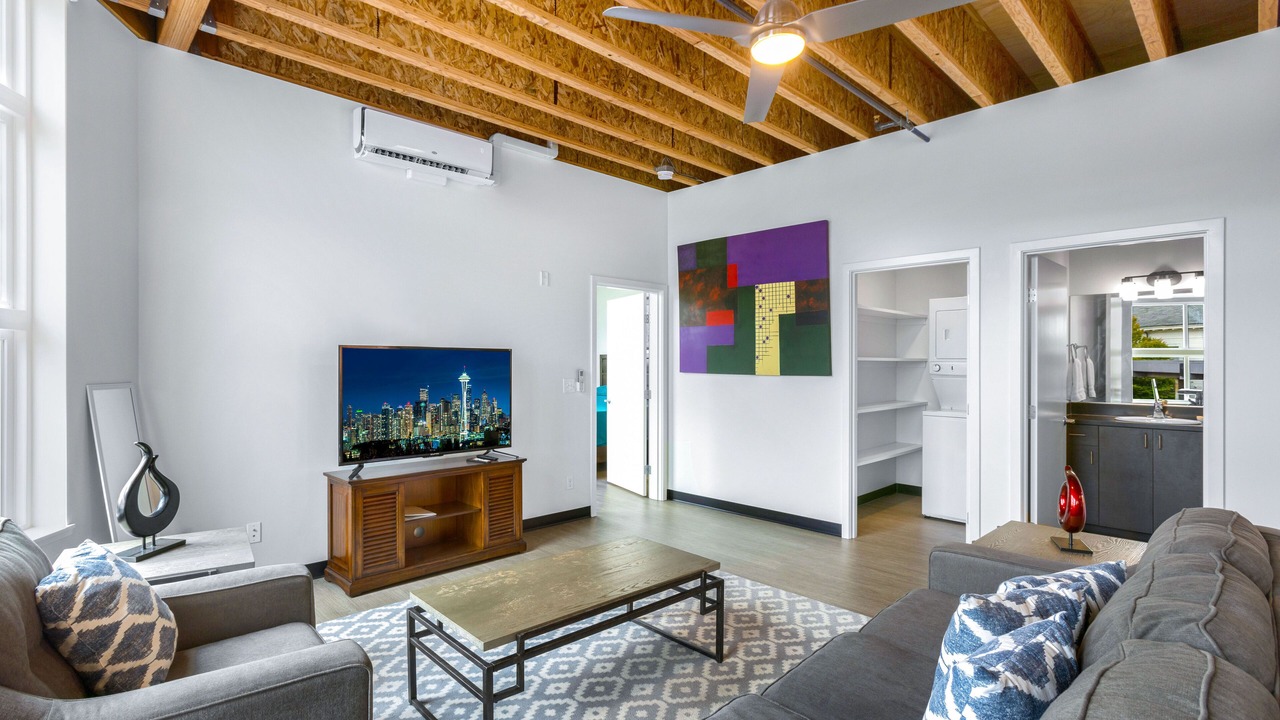 Photo of Livingroom in Bremerton