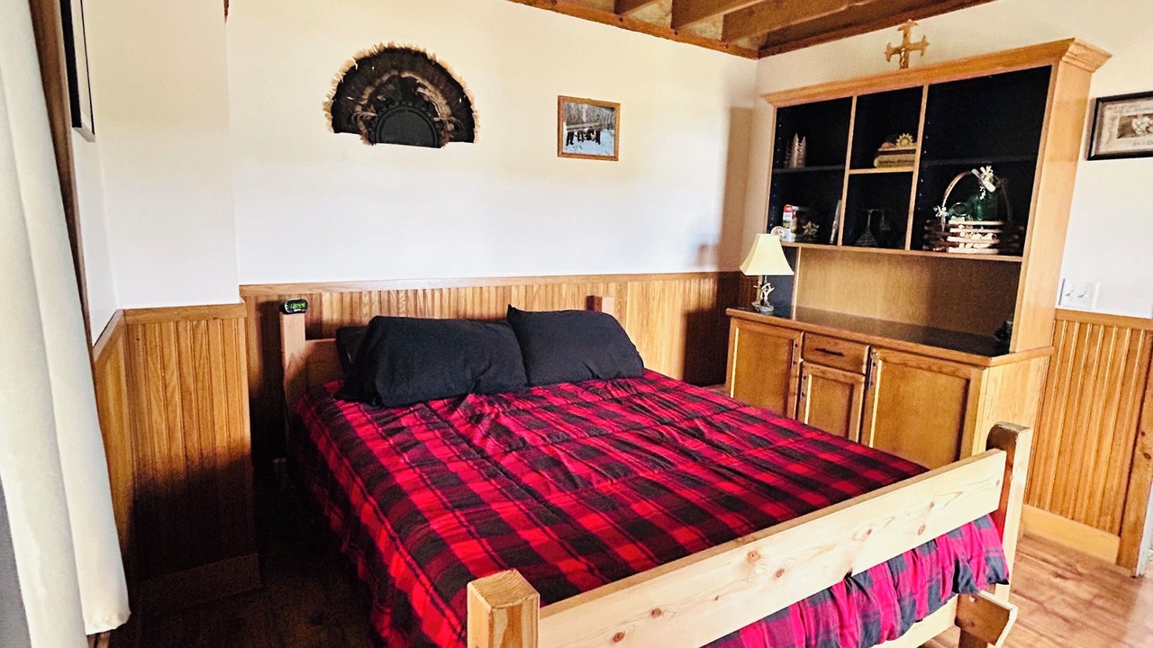 Photo of Bedroom in Usk