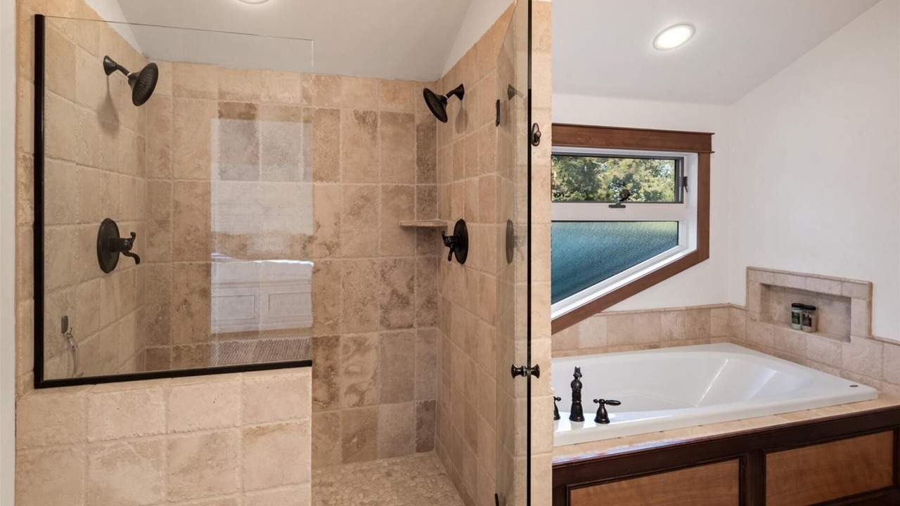 Photo of Bathroom in Sandpoint