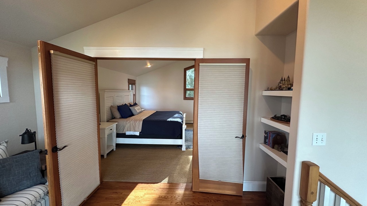 Photo of Bedroom in Sandpoint