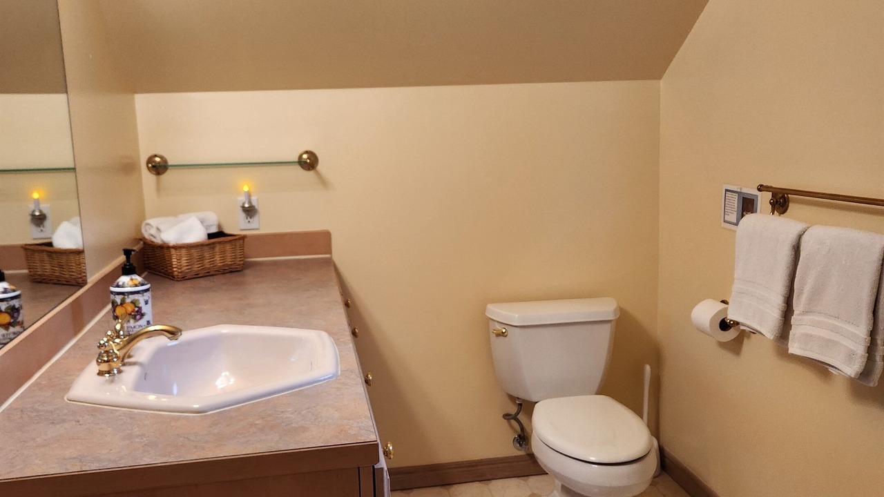 Photo of Bathroom in Eastsound