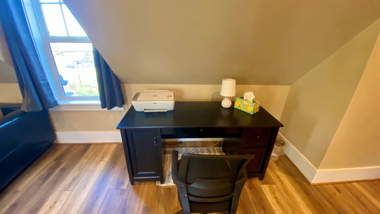 Photo of Bedroom in Eastsound