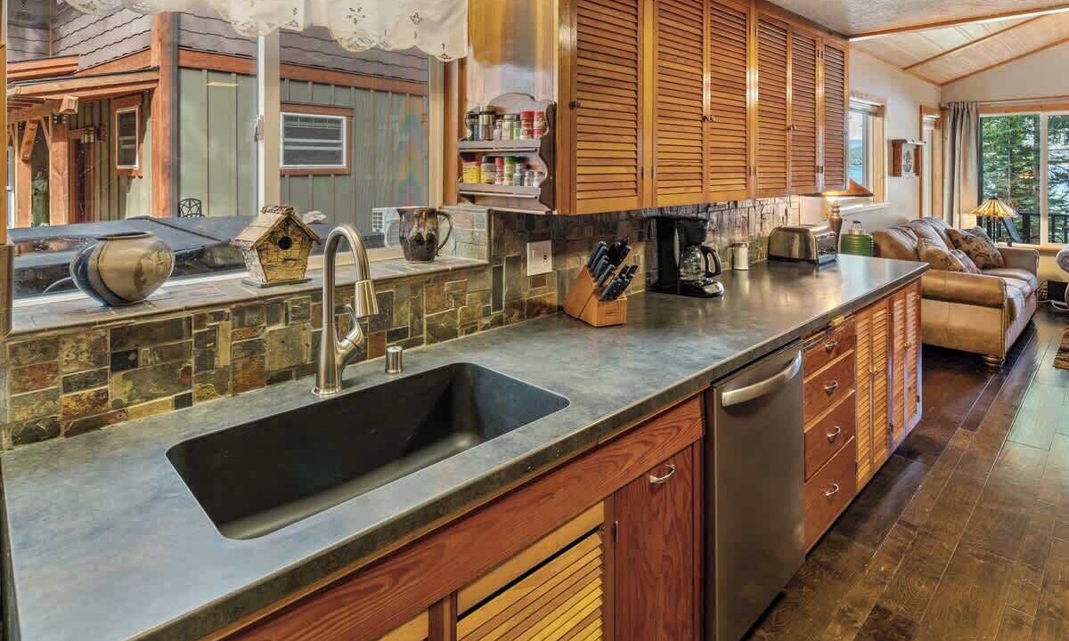 Photo of Kitchen in Sandpoint