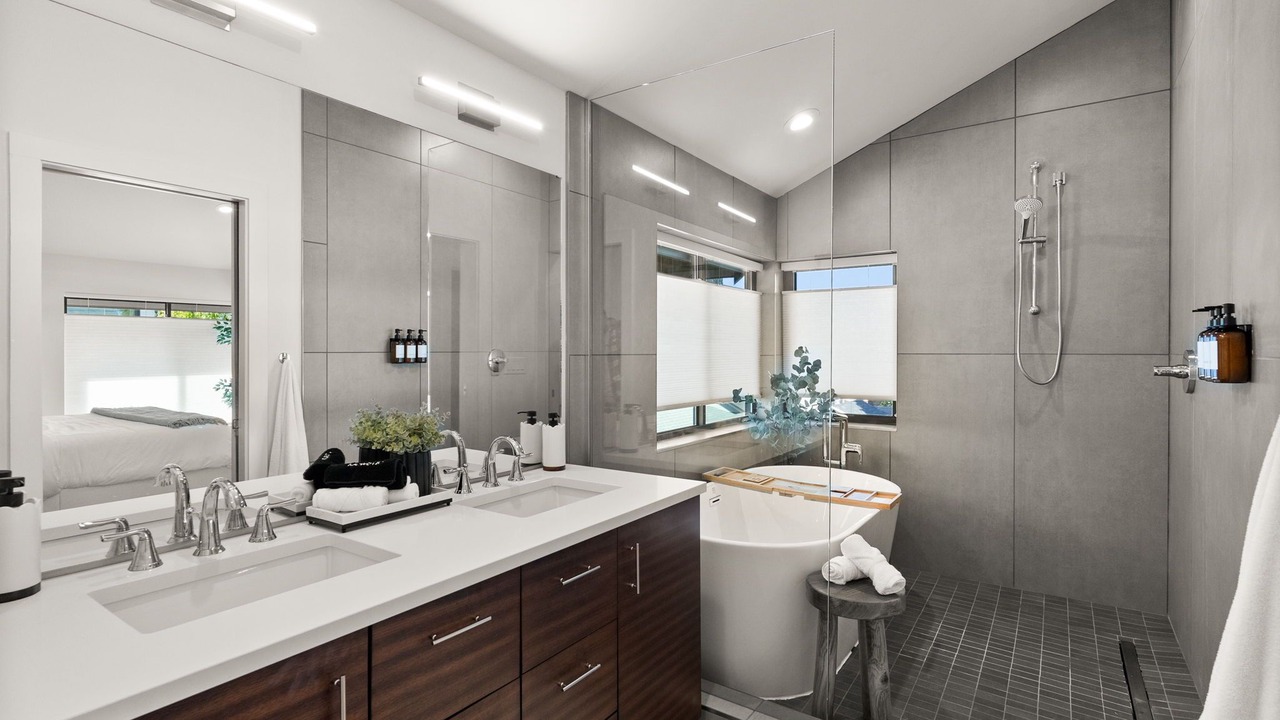 Photo of Bathroom in West End