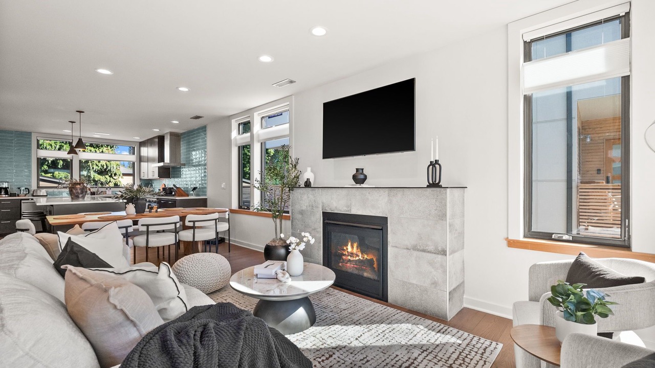 Photo of Livingroom in West End