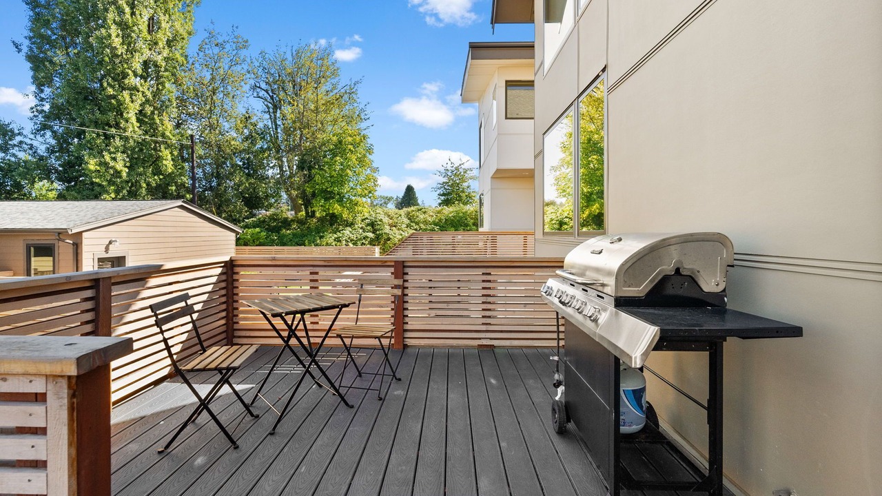 Photo of Outdoor in West End